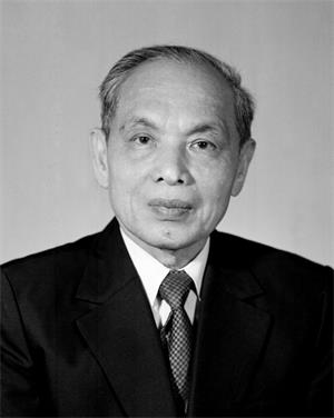 Nguyễn Duy Trinh (1910-1985)