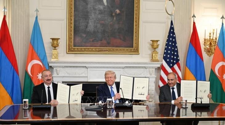 Armenia và Azerbaijan nối lại quan hệ ngoại giao