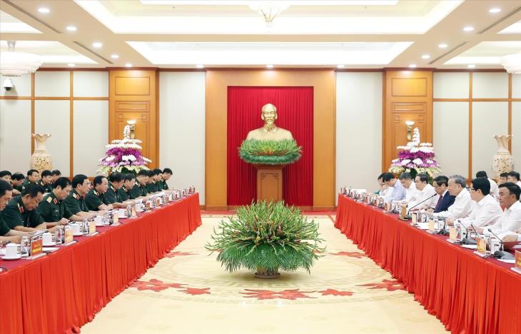 Tổng Bí thư Tô Lâm chủ trì cuộc làm việc của Bộ Chính trị với Ban Thường vụ Quân ủy Trung ương