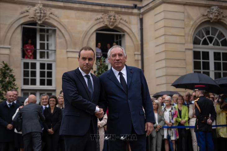 Bộ trưởng Quân đội Sebastien Lecornu trở thành Thủ tướng mới của Pháp