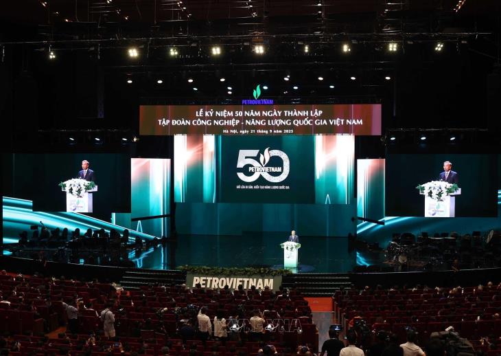 Tổng Bí thư Tô Lâm dự Lễ kỷ niệm 50 năm Ngày thành lập Tập đoàn Công nghiệp - Năng lượng quốc gia Việt Nam