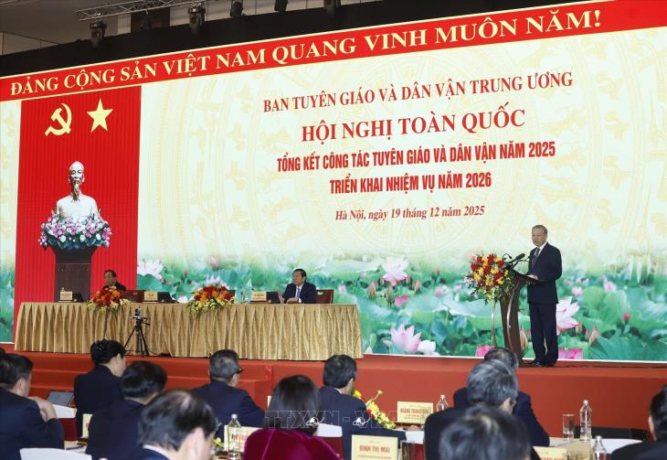 Tổng Bí thư Tô Lâm dự Hội nghị toàn quốc tổng kết công tác Tuyên giáo và Dân vận năm 2025, triển khai nhiệm vụ năm 2026