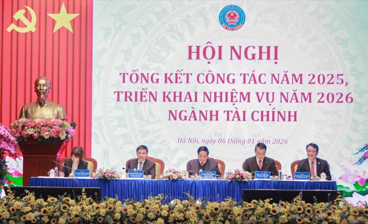 Thủ tướng Phạm Minh Chính dự Hội nghị tổng kết công tác tài chính, ngân sách, đầu tư, phát triển kinh tế - xã hội năm 2025