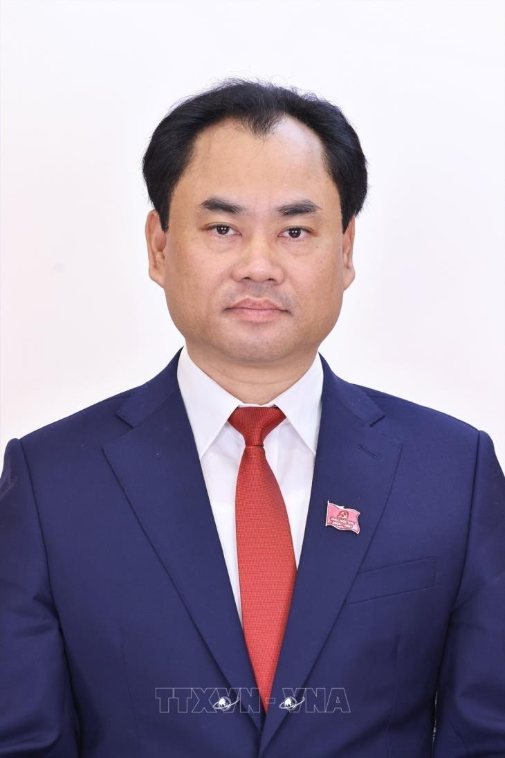 Trịnh Việt Hùng