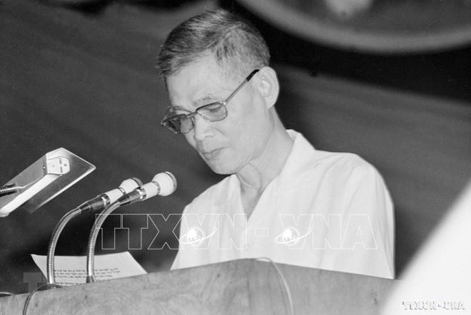 Lê Văn Lương (1912 – 1995)