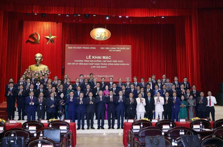 Chương trình bồi dưỡng, cập nhật kiến thức đối với Ủy viên Ban Chấp hành Trung ương Đảng khóa XIV