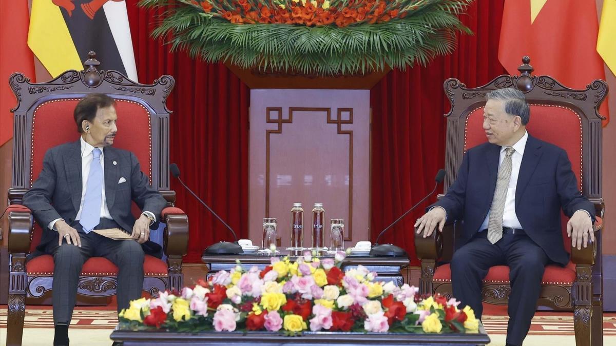 Quốc vương Brunei Darussalam Haji Hassanal Bolkiah thăm cấp Nhà nước Việt Nam (30/11 - 2/12/2025)