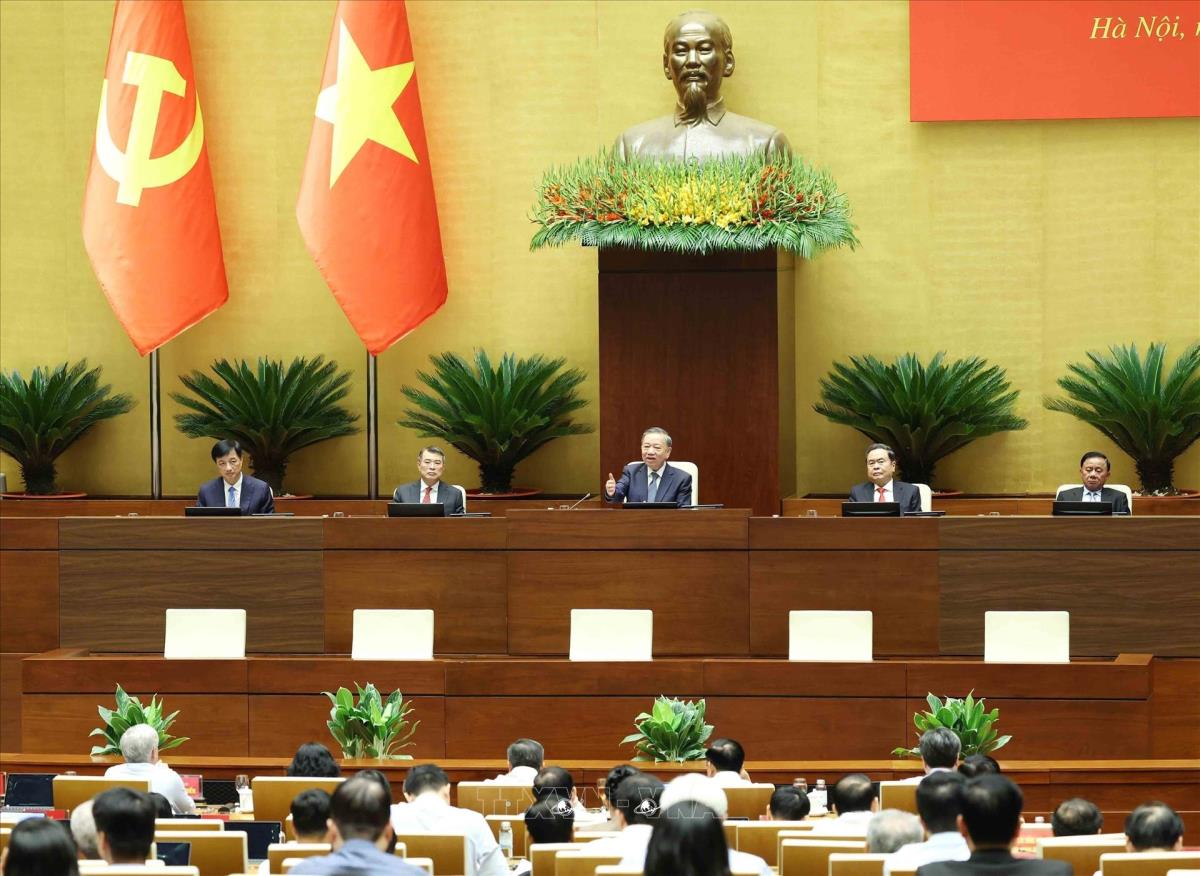 Sơ kết 1 năm 6 tháng triển khai thực hiện Nghị quyết số 57-NQ/TW của Bộ Chính trị (2/7/2026)