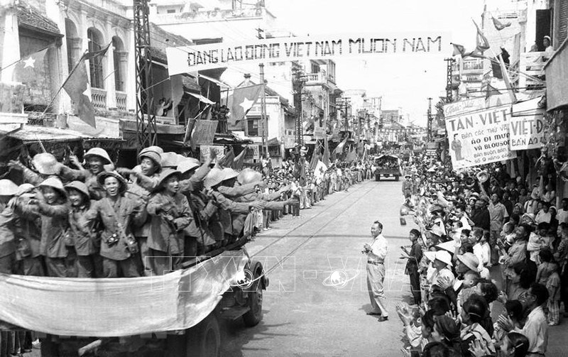 Giải phóng Thủ đô (10/10/1954)