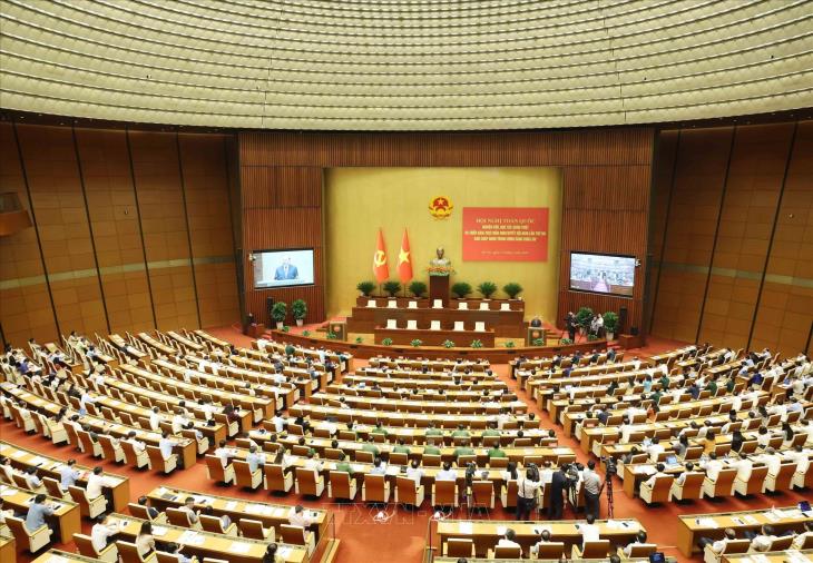 Hội nghị toàn quốc quán triệt và triển khai Nghị quyết Hội nghị lần thứ hai Ban Chấp hành Trung ương Đảng khóa XIV